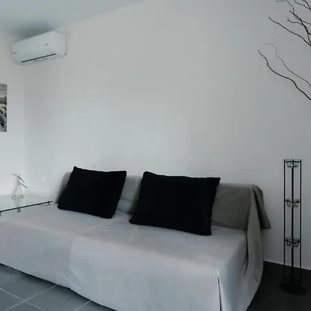 Holiday home Our Luxury - Palaiontsiflikion